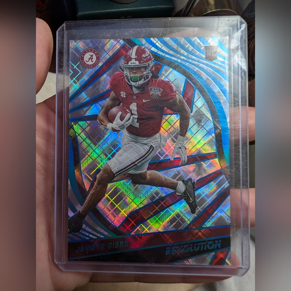 JAHMYR GIBBS '23 Panini Chronicles Draft Picks - Revolution #28 Cosmic /99 (RC)